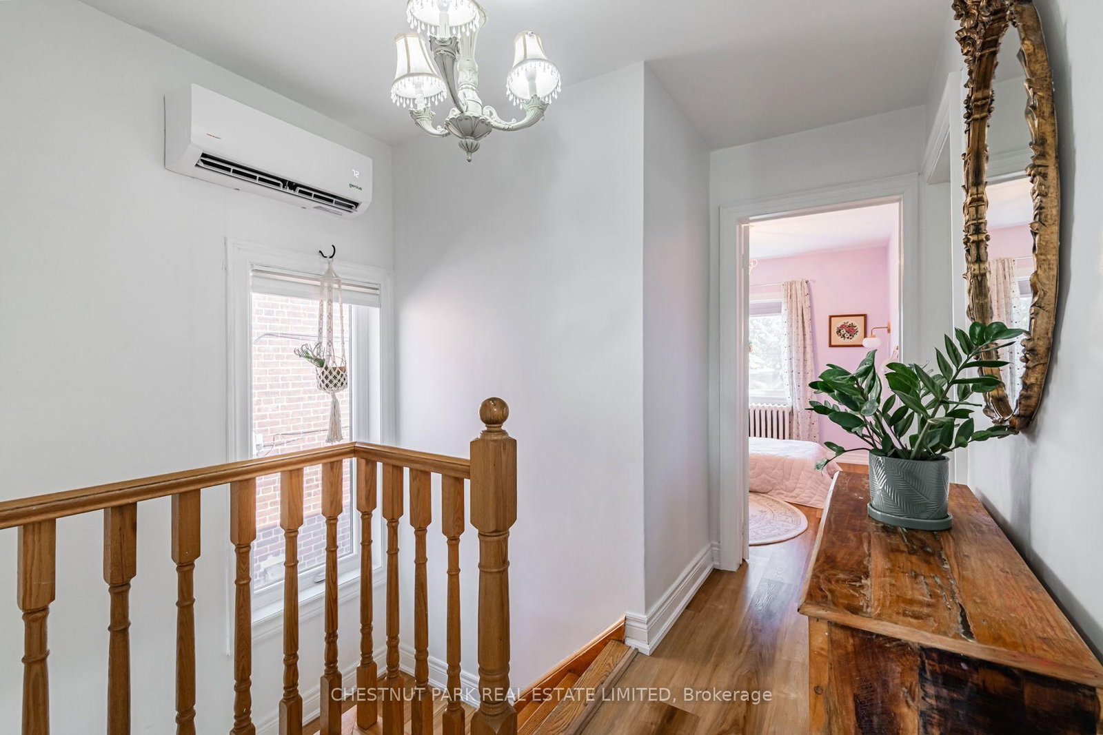 465 Oakwood Avenue • Toronto, ON photo 21