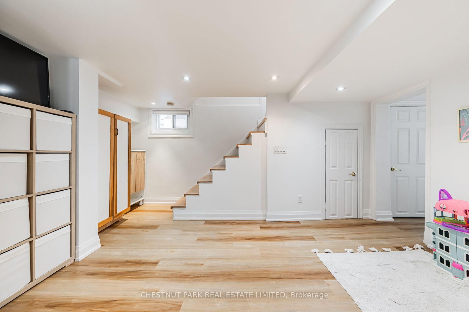465 Oakwood Avenue • Toronto, ON photo 31