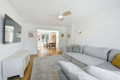 465 Oakwood Avenue • Toronto, ON photo 5