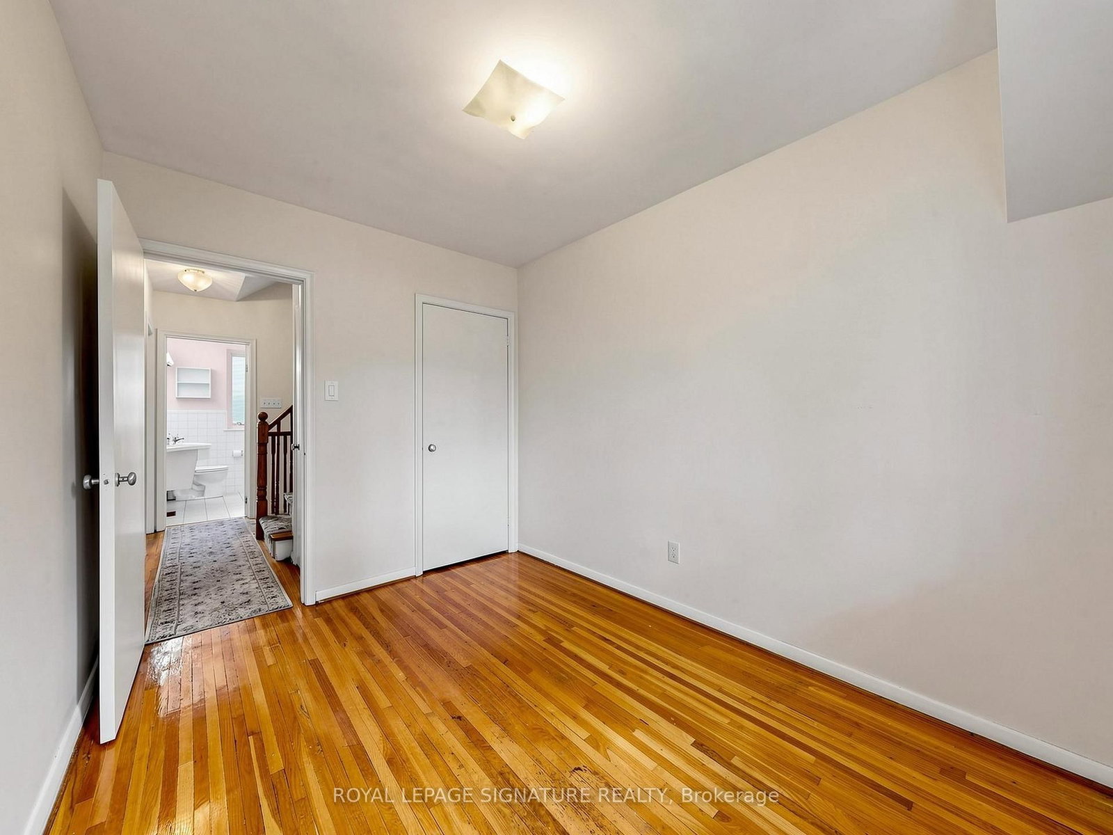 8 Ternhill Crescent • Toronto, ON photo 24