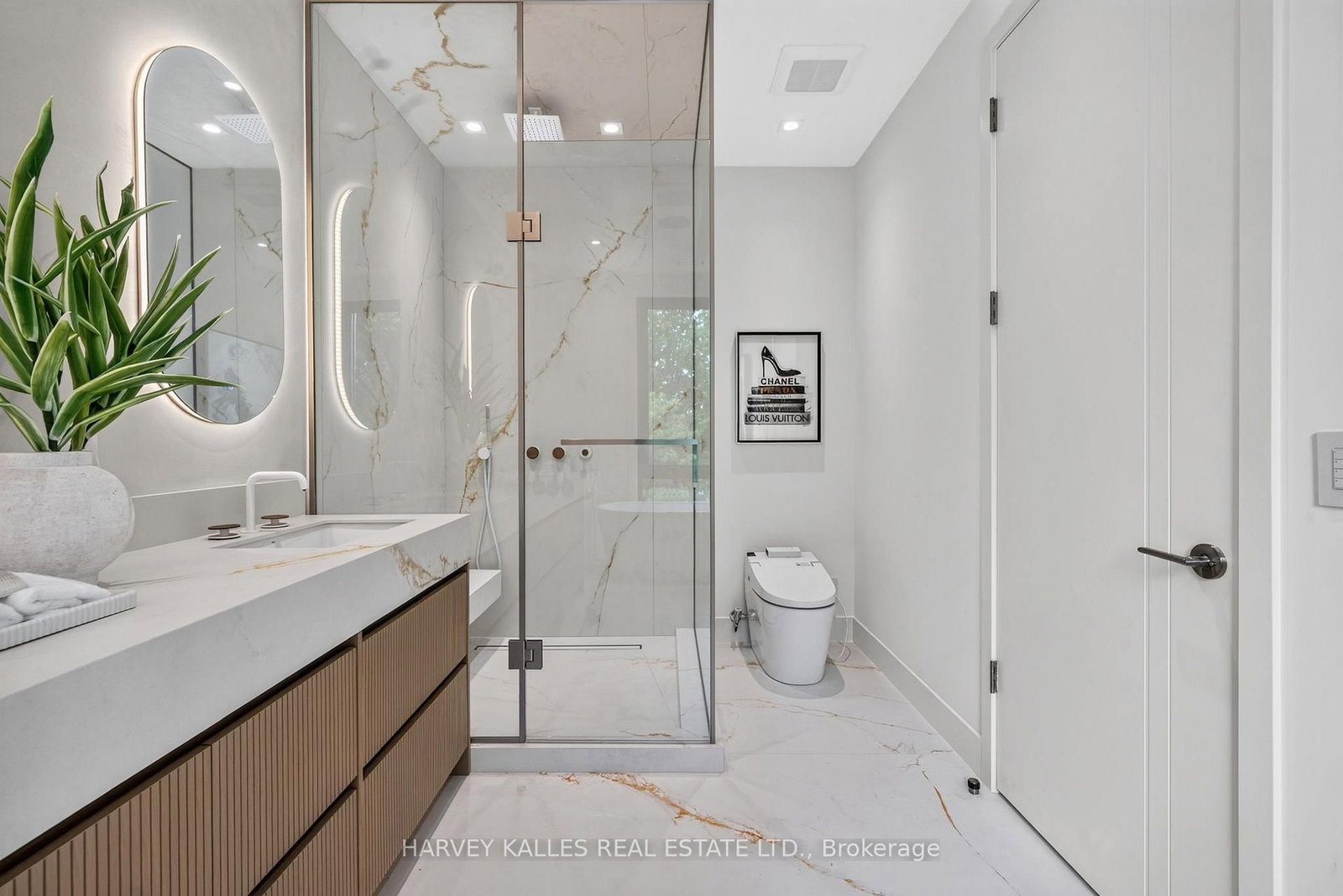 451 Cranbrooke Avenue • Toronto, ON photo 18