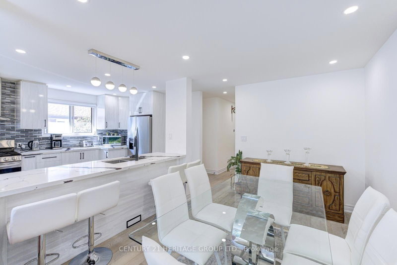 117 Marbury Toronto,ON M3A 2G3 — Photo 12
