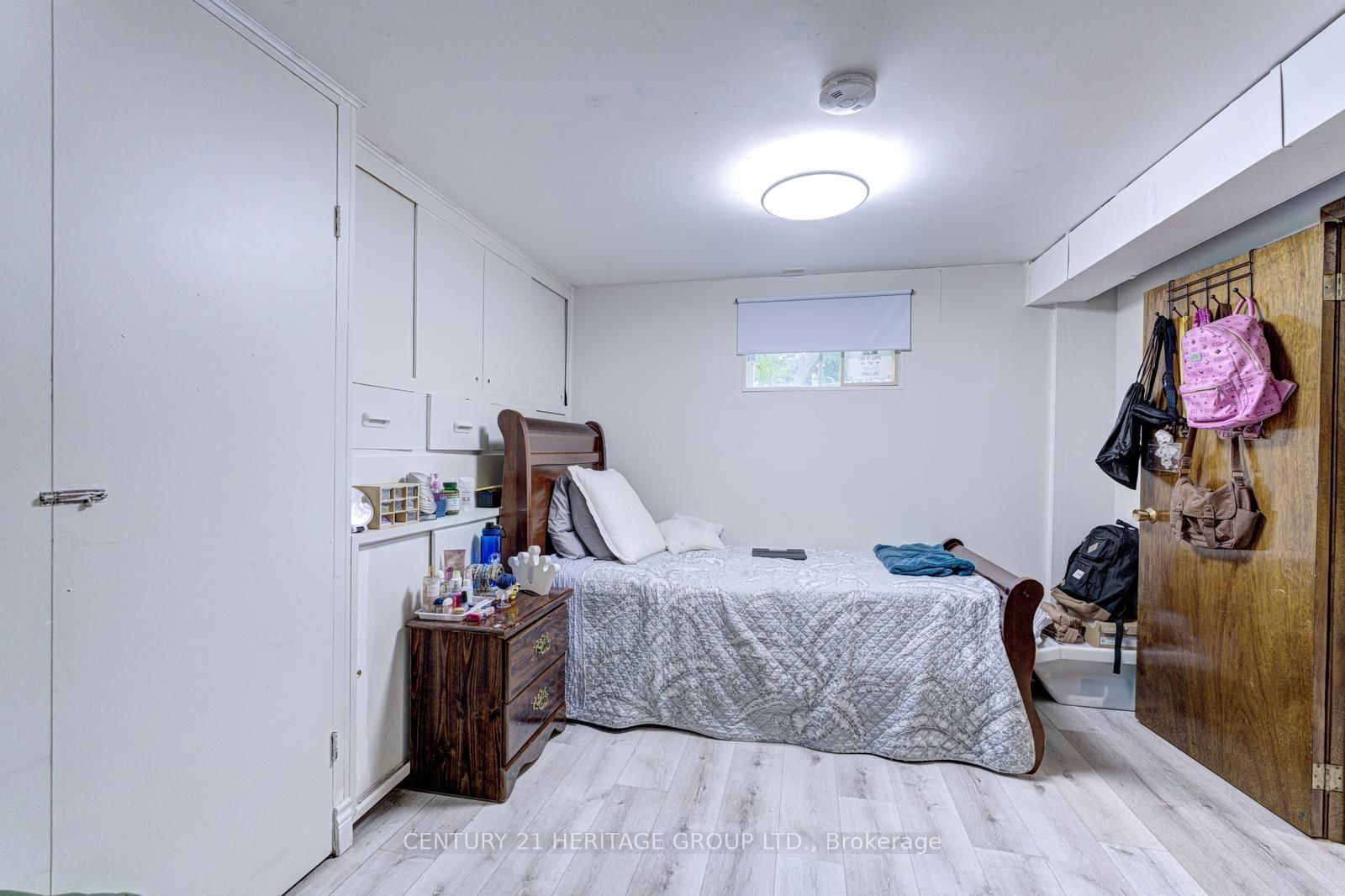 117 Marbury Crescent • Toronto, ON photo 35