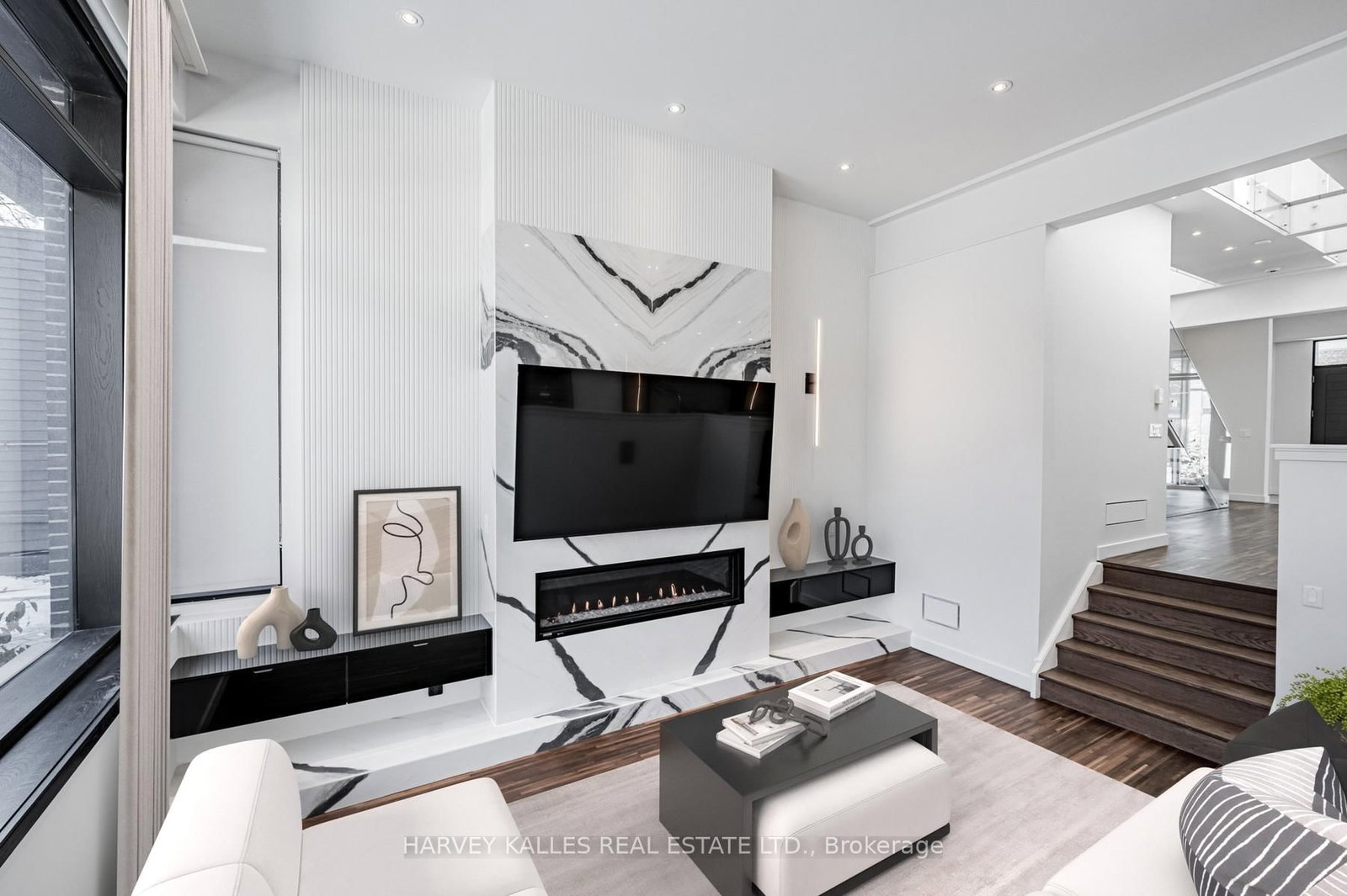 5 Braemar Avenue • Toronto, ON photo 18