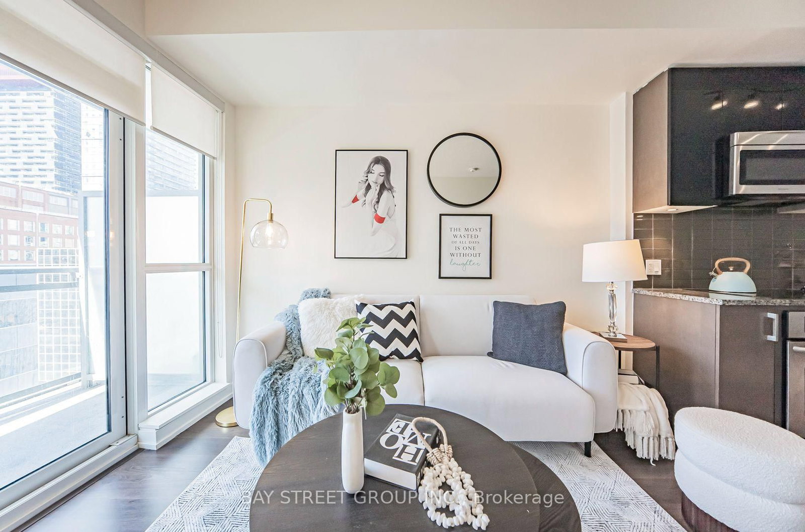 89 Dunfield Avenue • #801 • Toronto, ON photo 10