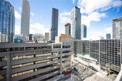 89 Dunfield Avenue • #801 • Toronto, ON photo 3