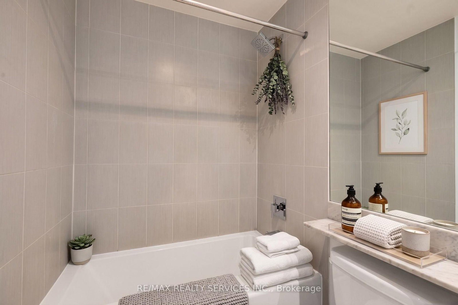 85 East Liberty Street • #1802 • Toronto, ON photo 12