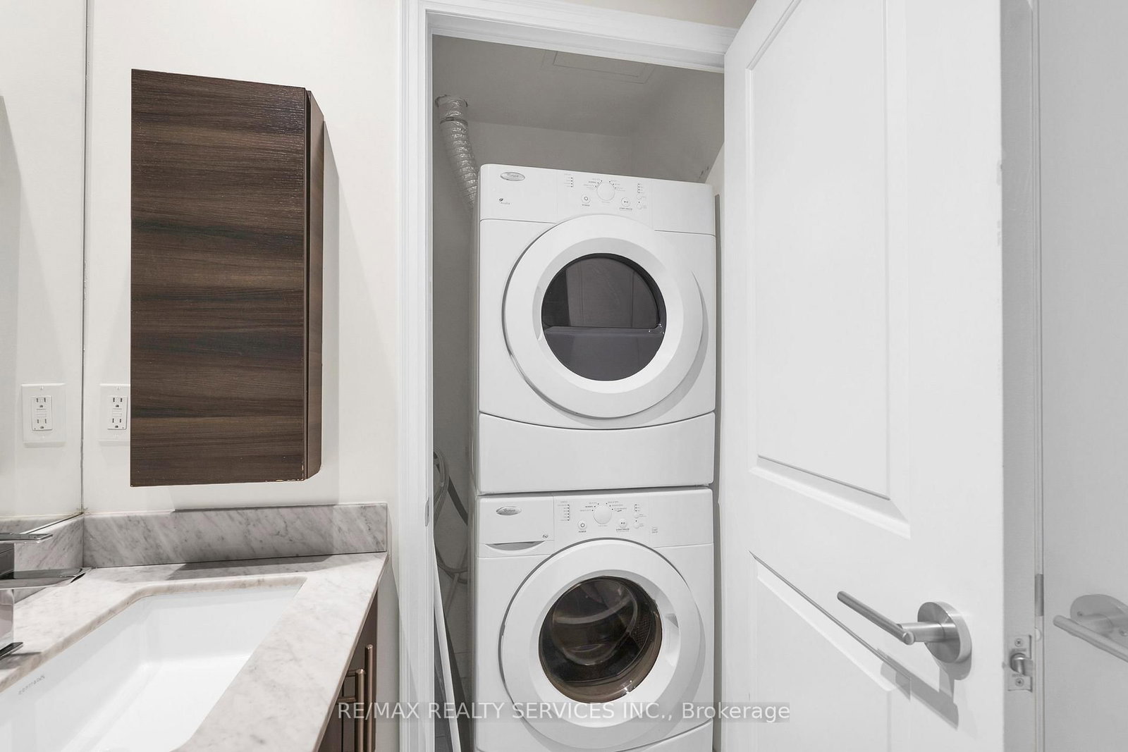 85 East Liberty Street • #1802 • Toronto, ON photo 13