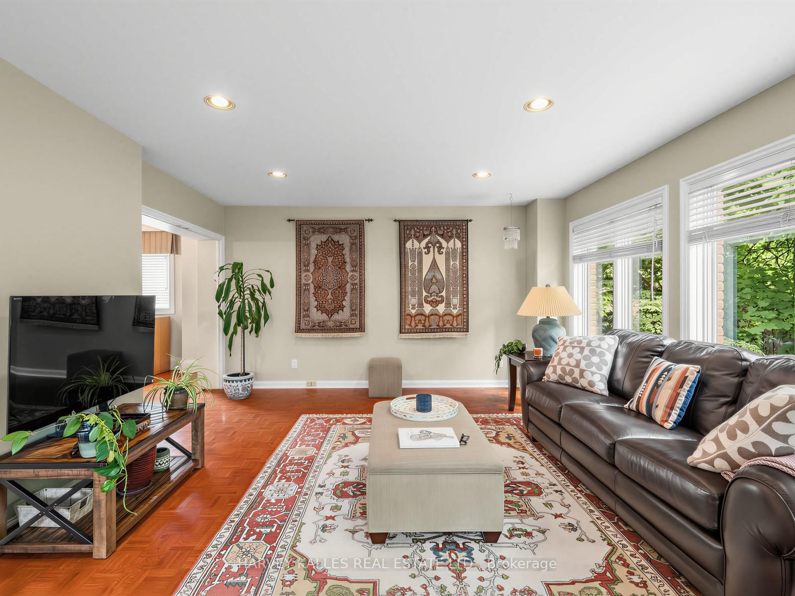 287 St. Leonard's Avenue • Toronto, ON photo 22