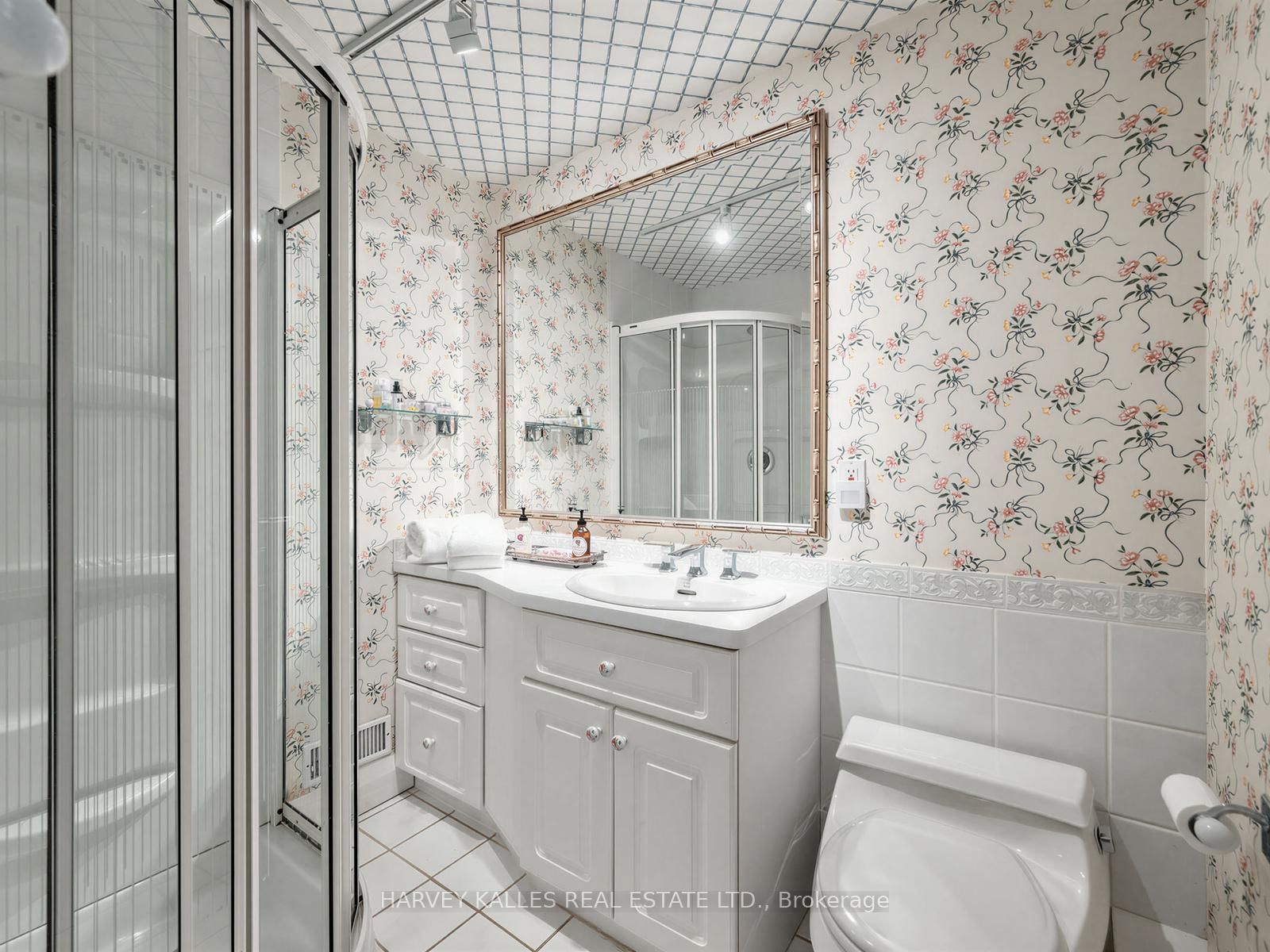 287 St. Leonard's Avenue • Toronto, ON photo 29