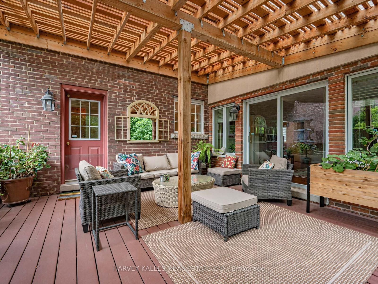 287 St. Leonard's Avenue • Toronto, ON photo 40