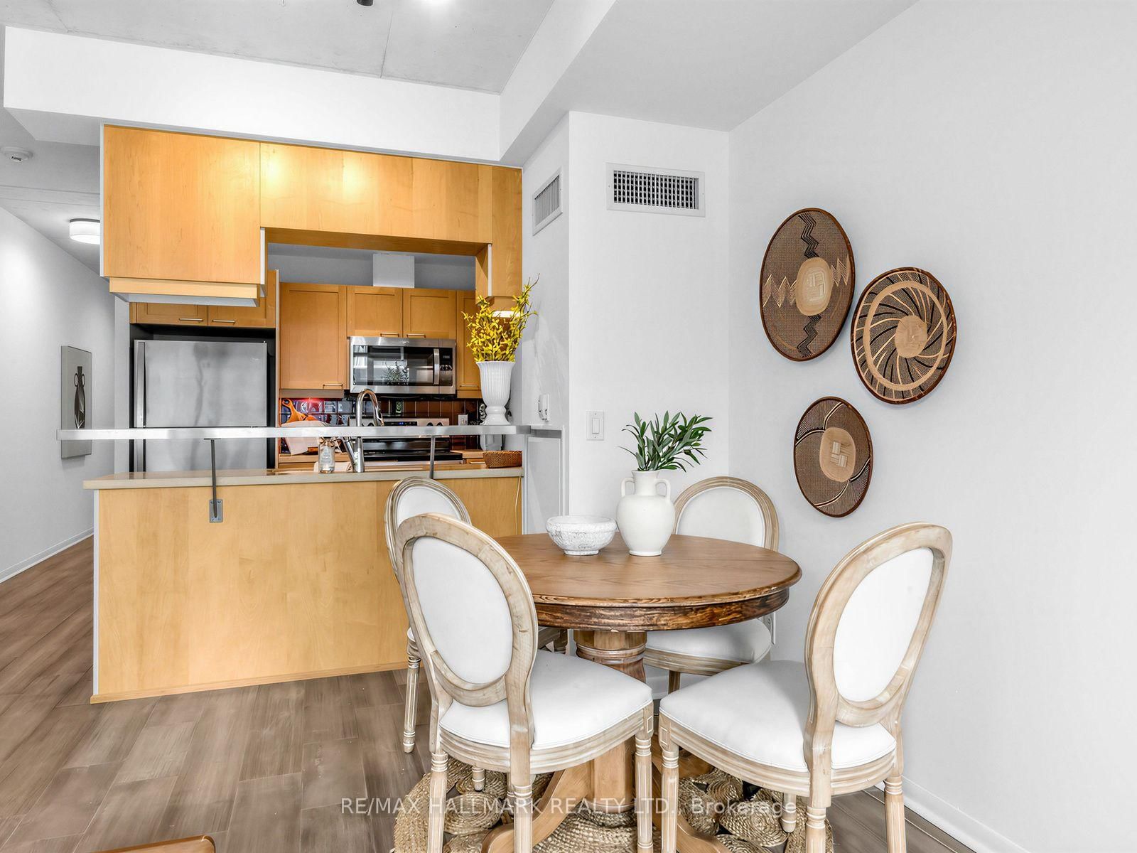 333 Adelaide Street E • #728 • Toronto, ON photo 9