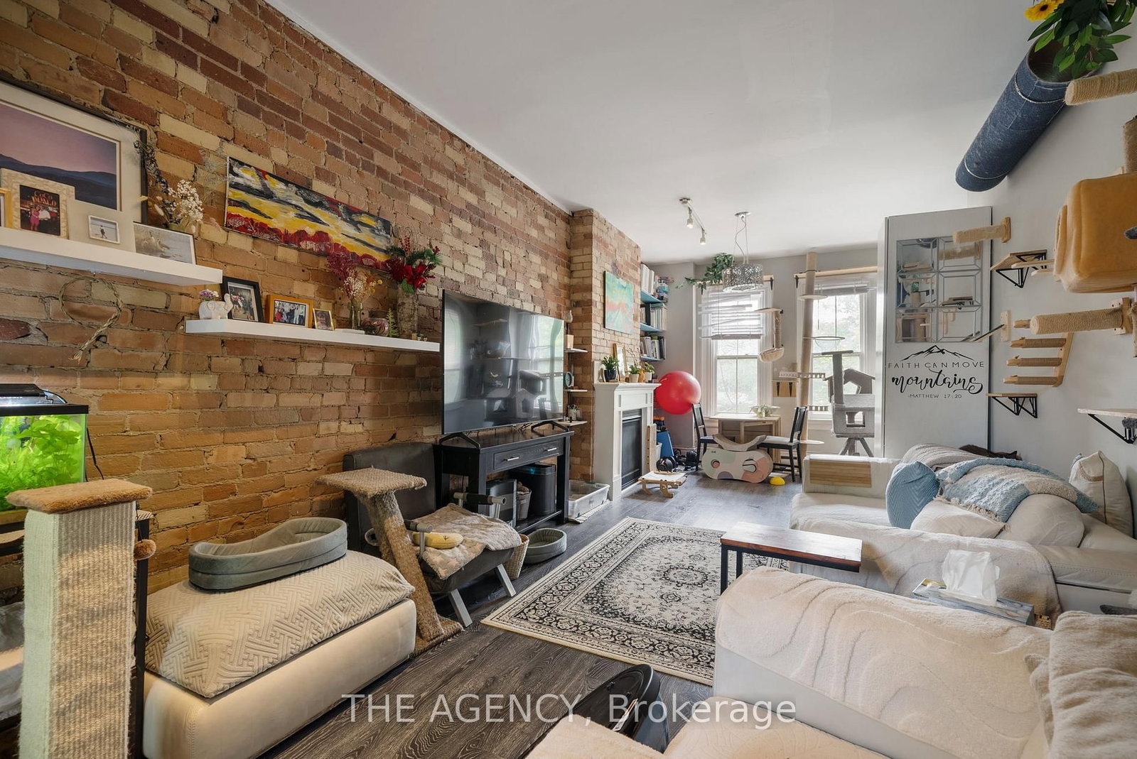 31 Rose Avenue • Toronto, ON photo 18