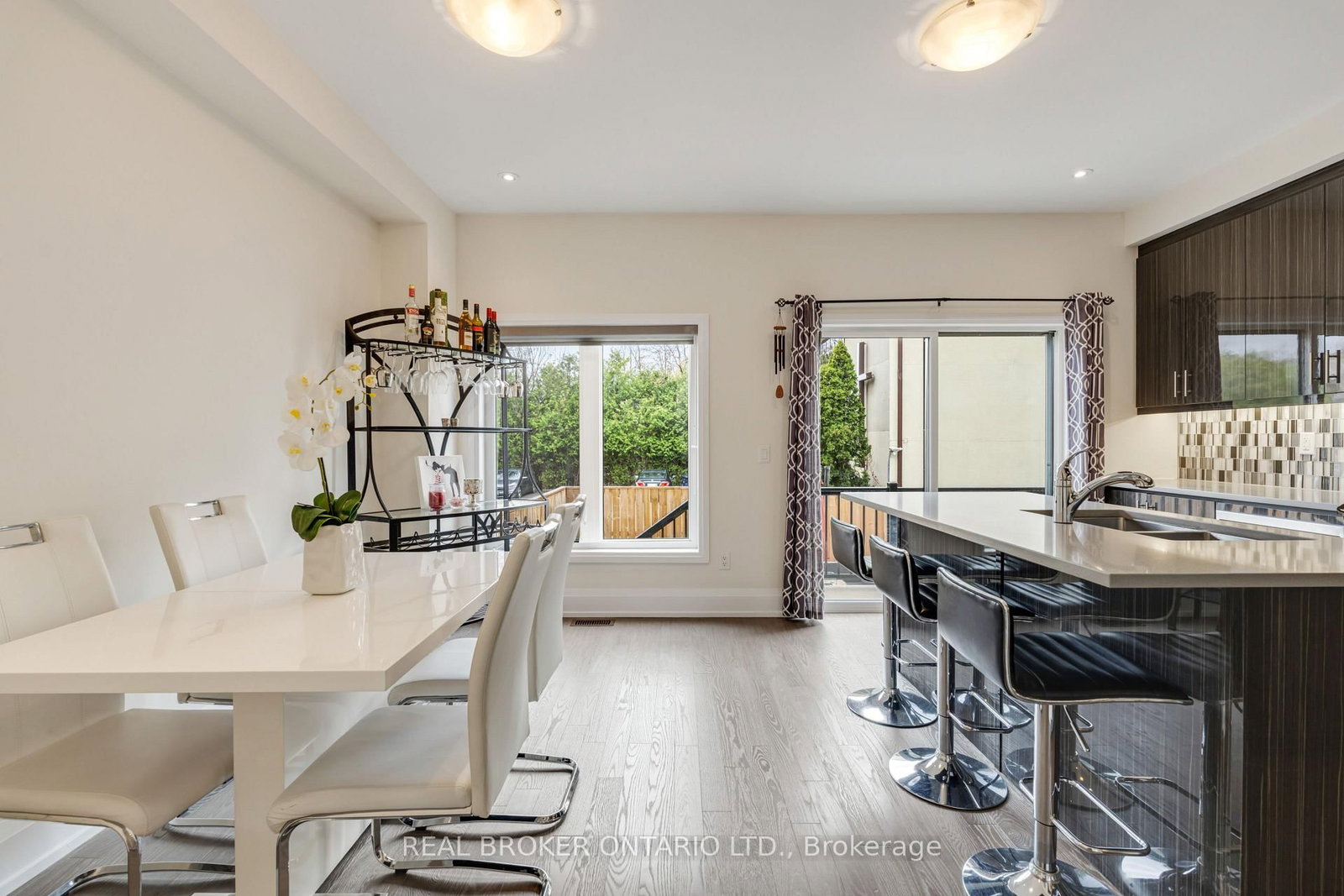 7 Kenneth Wood Crescent • Toronto, ON photo 10