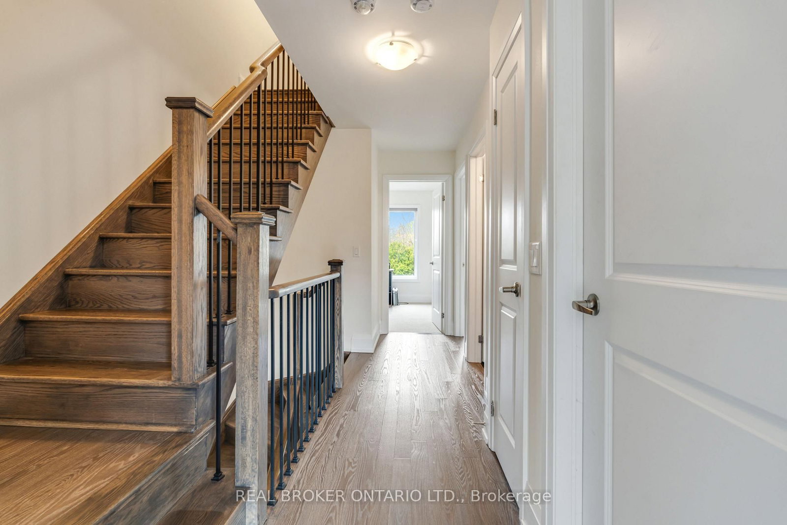 7 Kenneth Wood Crescent • Toronto, ON photo 17