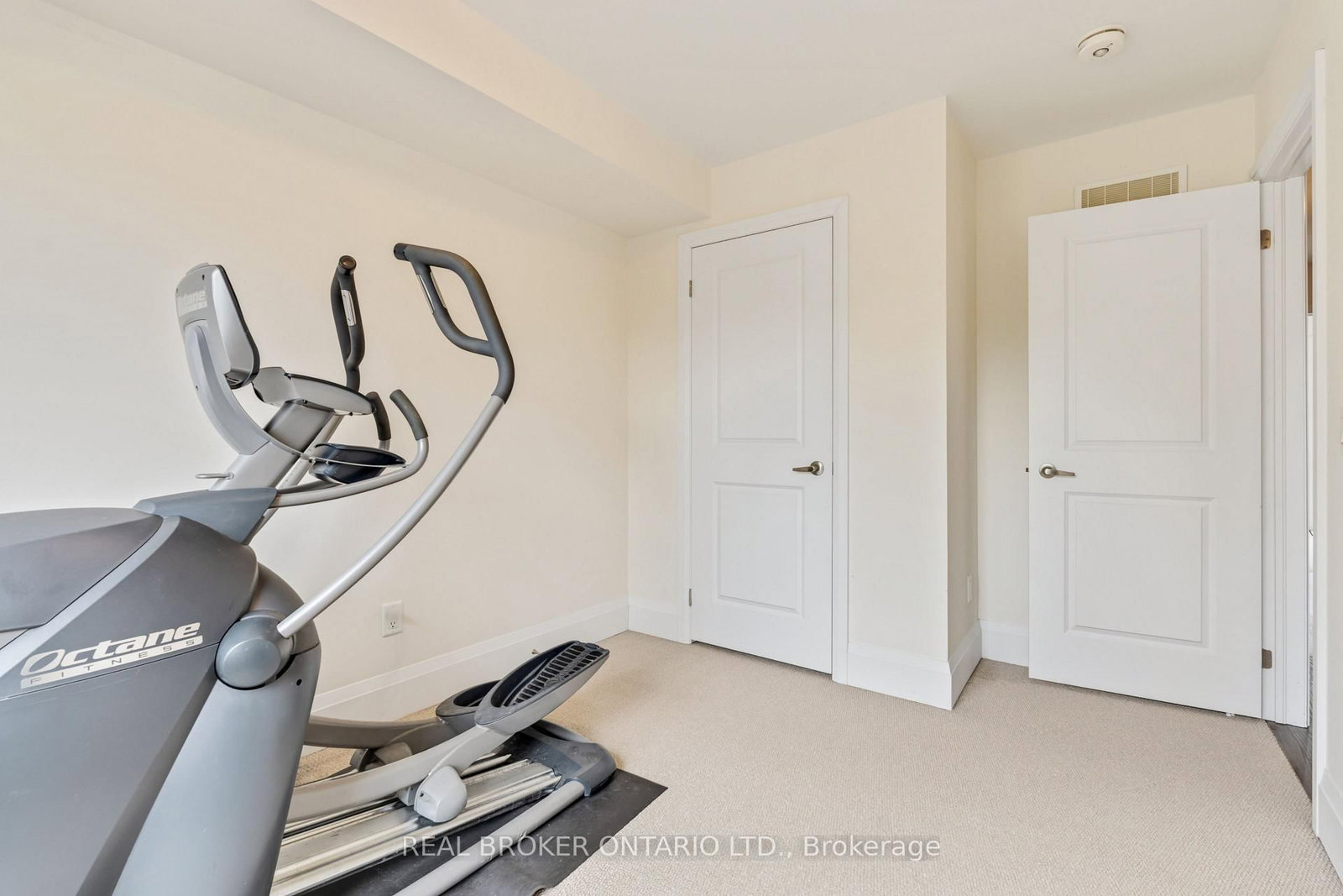 7 Kenneth Wood Crescent • Toronto, ON photo 22