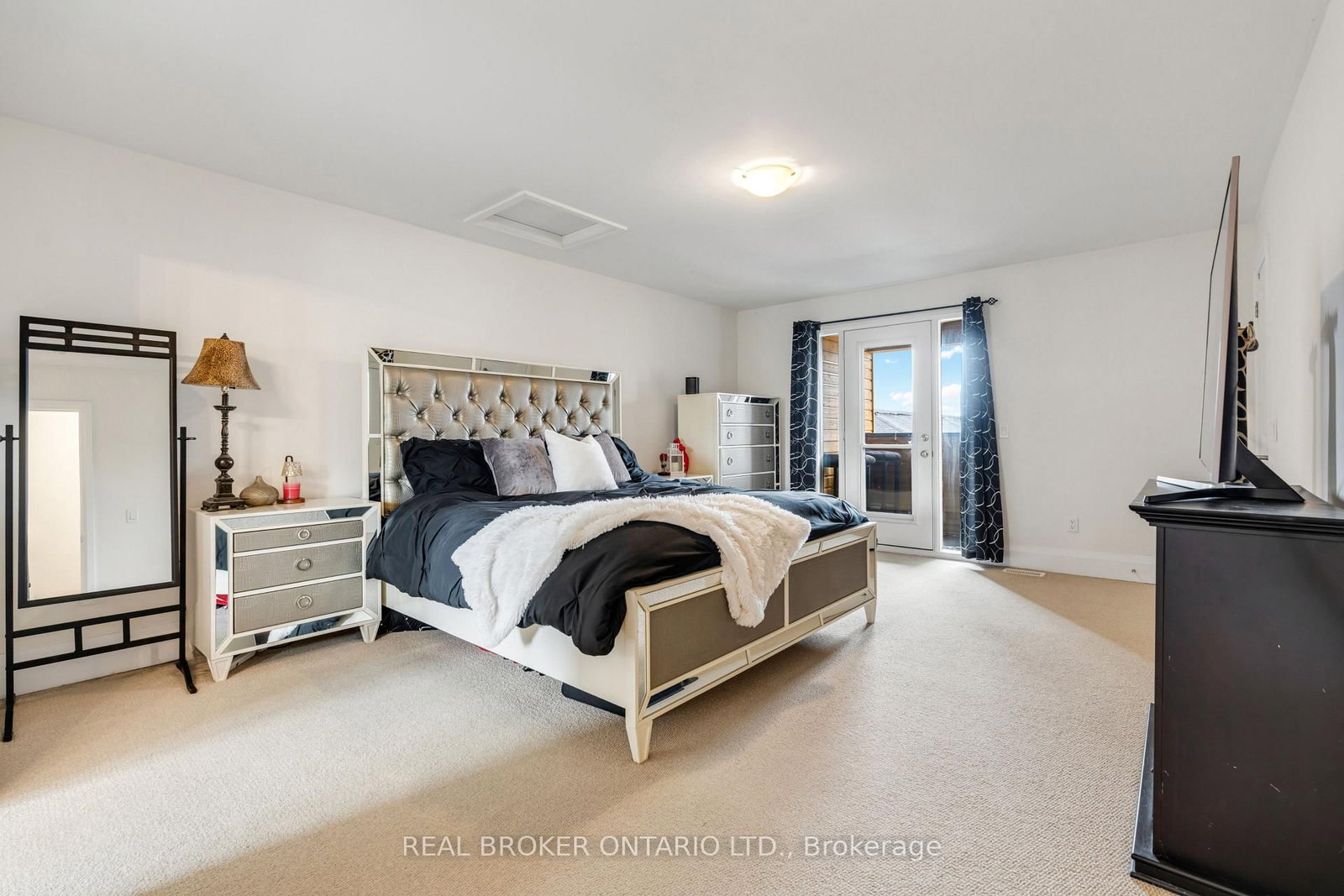7 Kenneth Wood Crescent • Toronto, ON photo 28