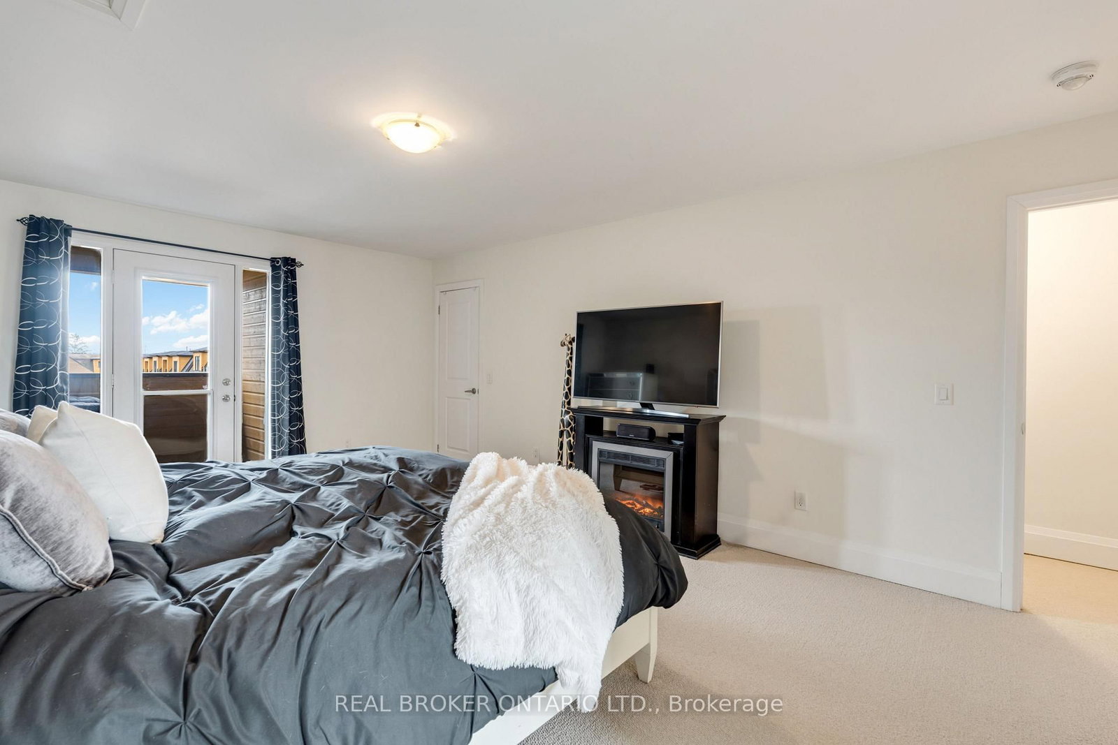 7 Kenneth Wood Crescent • Toronto, ON photo 29