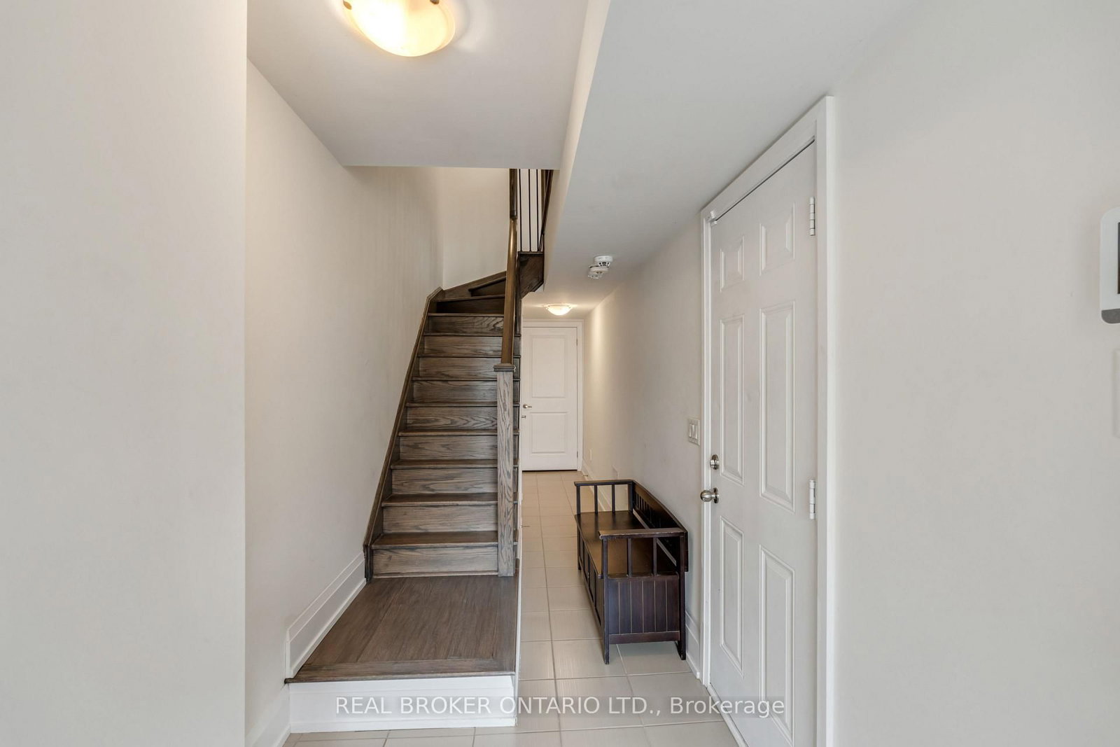 7 Kenneth Wood Crescent • Toronto, ON photo 3