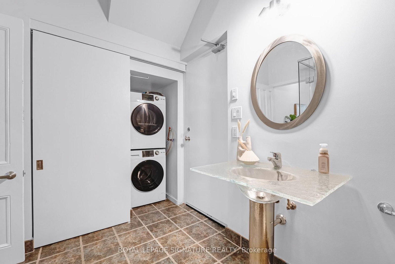 676 Richmond Street W • #108 • Toronto, ON photo 23