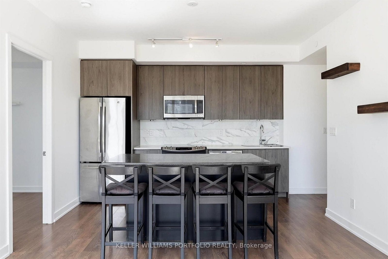 50 Bruyeres Mews • #1009 • Toronto, ON photo 16