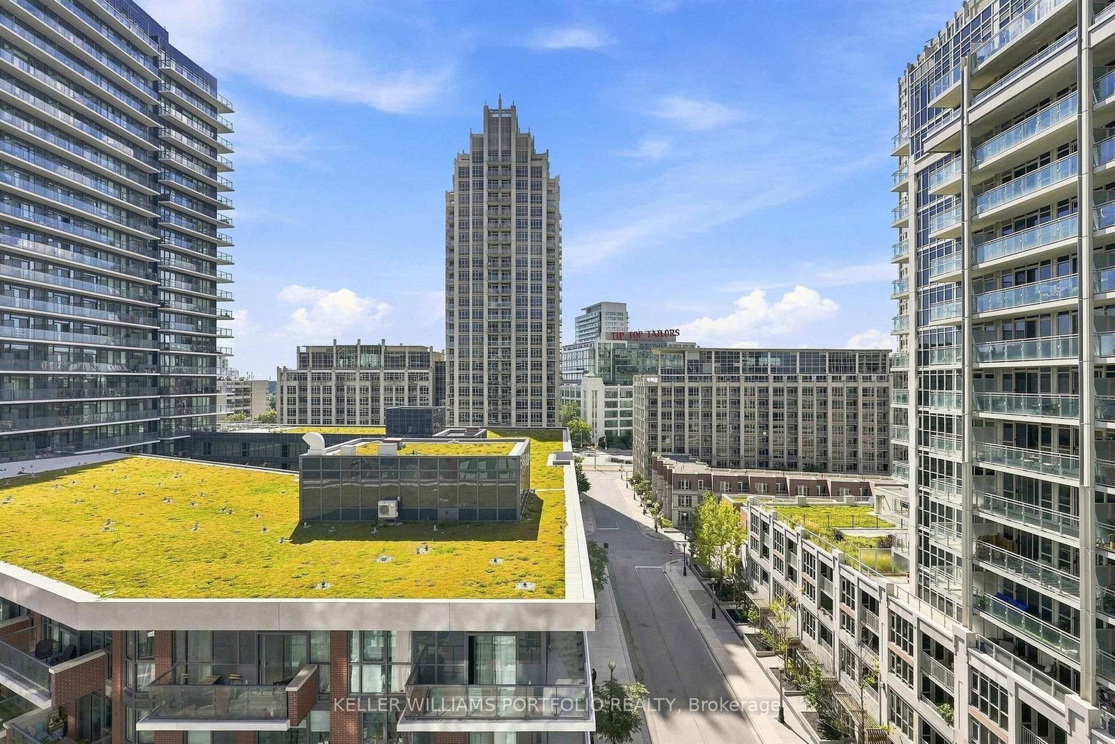 50 Bruyeres Mews • #1009 • Toronto, ON photo 36