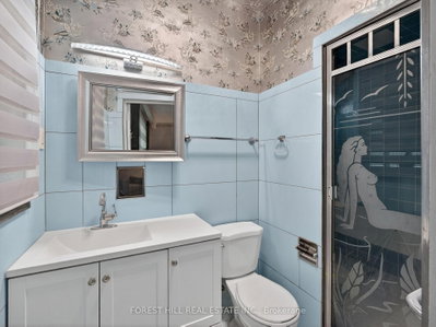 3 Glen Rush Toronto,ON M5N 2T2 — Photo 21