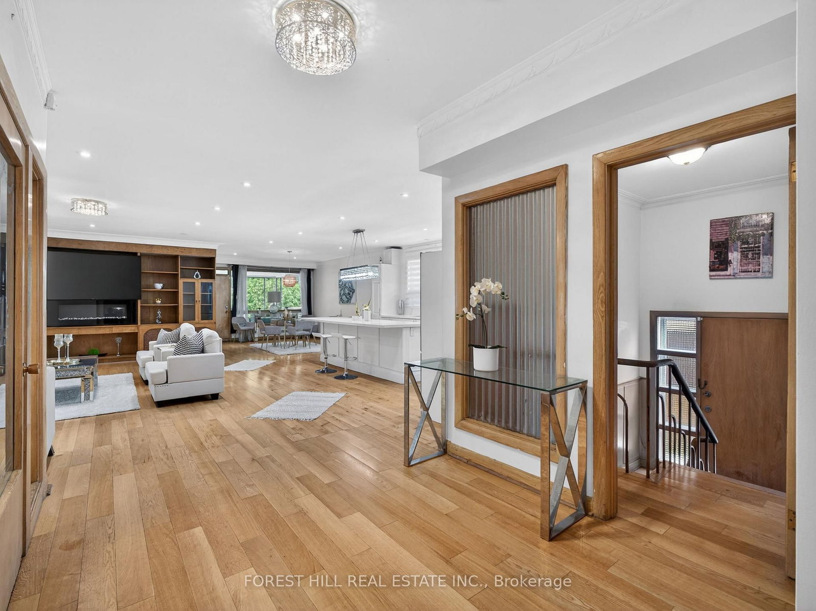 3 Glen Rush Boulevard • Toronto, ON photo 8