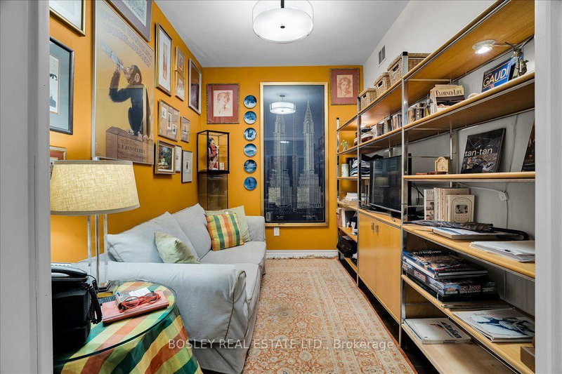 306 - 77 McMurrich Street