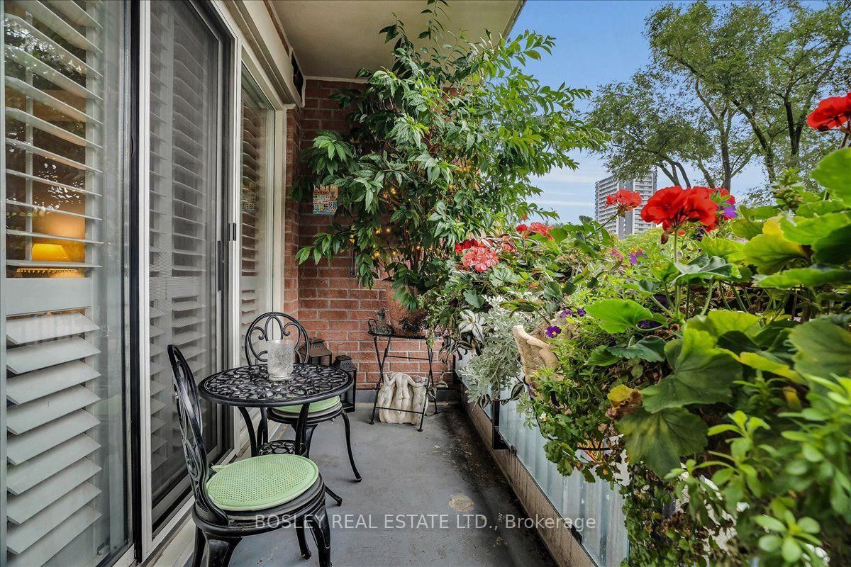 77 McMurrich Street • #306 • Toronto, ON photo 8