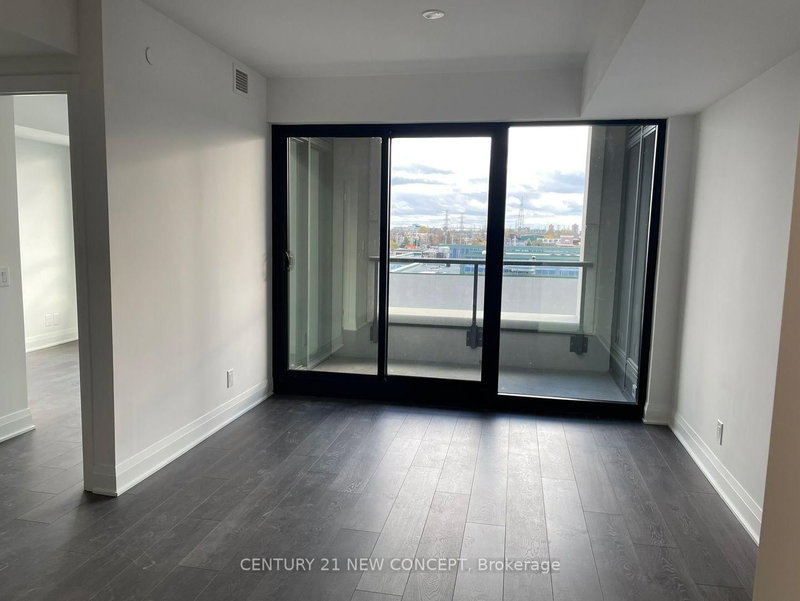 408 - 33 Frederick Todd Way