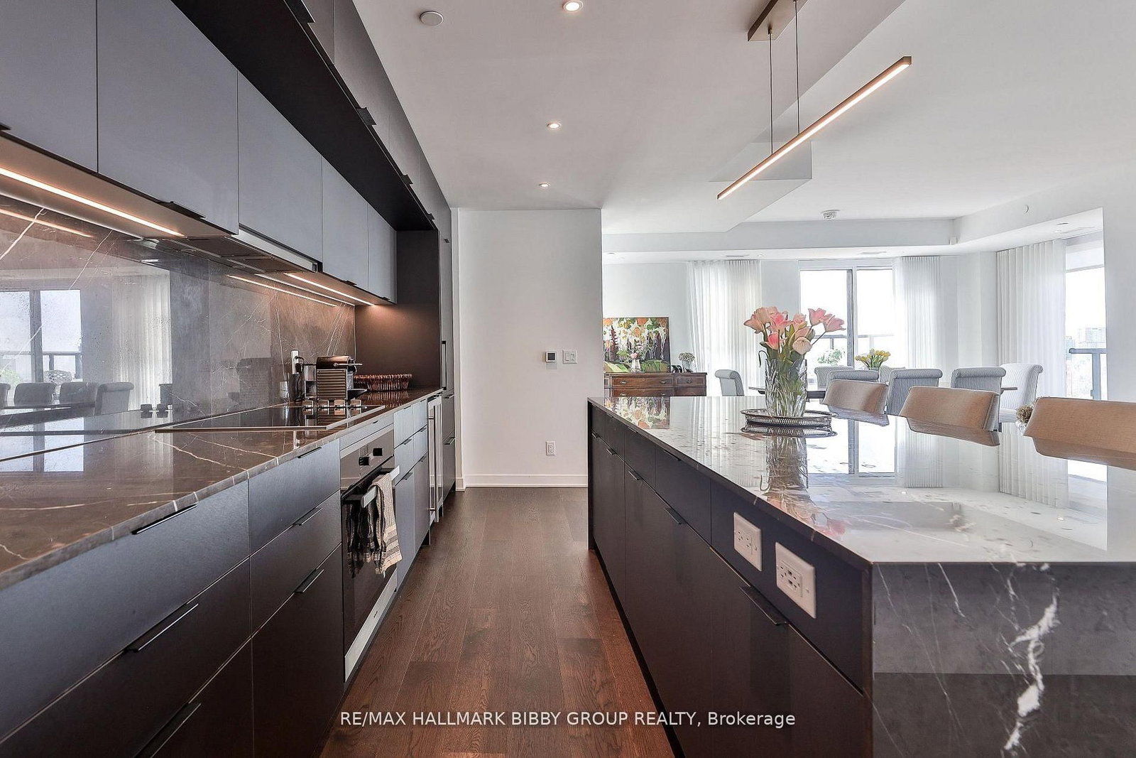 185 Alberta Avenue • #1105 • Toronto, ON photo 13