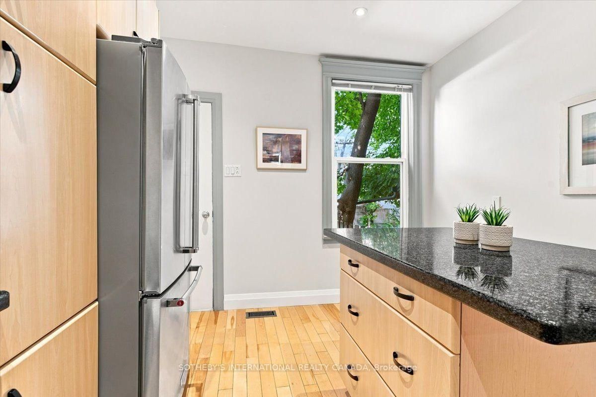 334 Albany Avenue • Toronto, ON photo 14