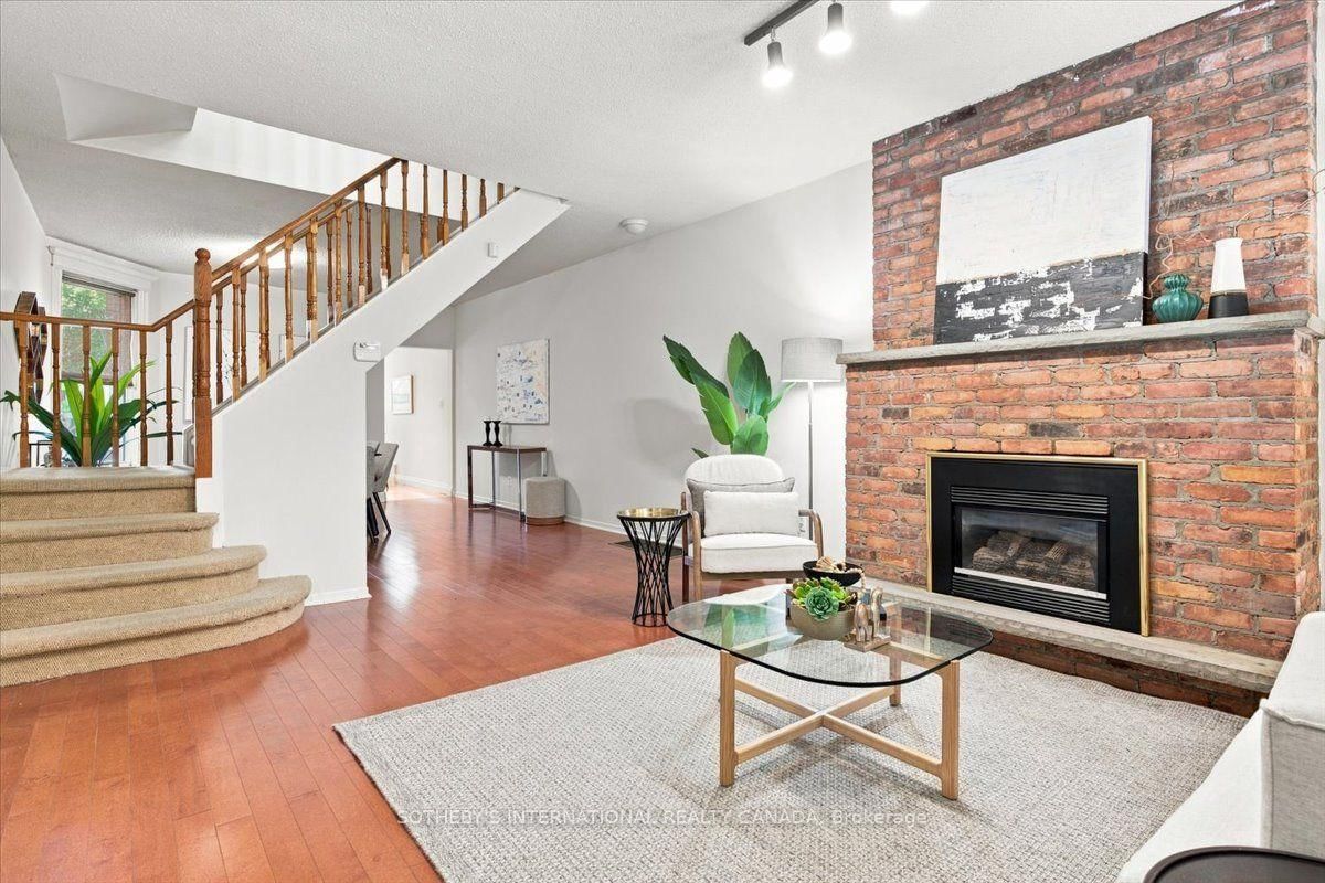 334 Albany Avenue • Toronto, ON photo 7