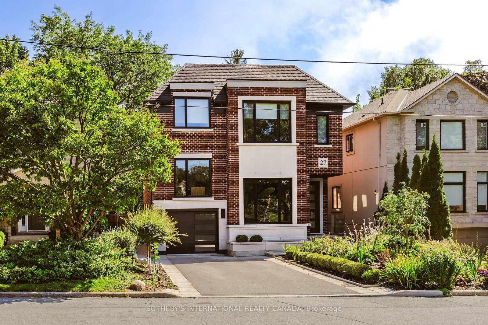 Property at 27 Bannockburn