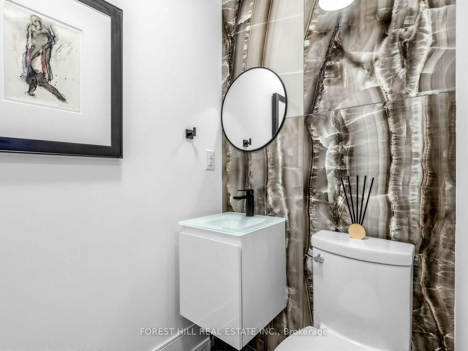 353 Dupont Street • Toronto, ON photo 12