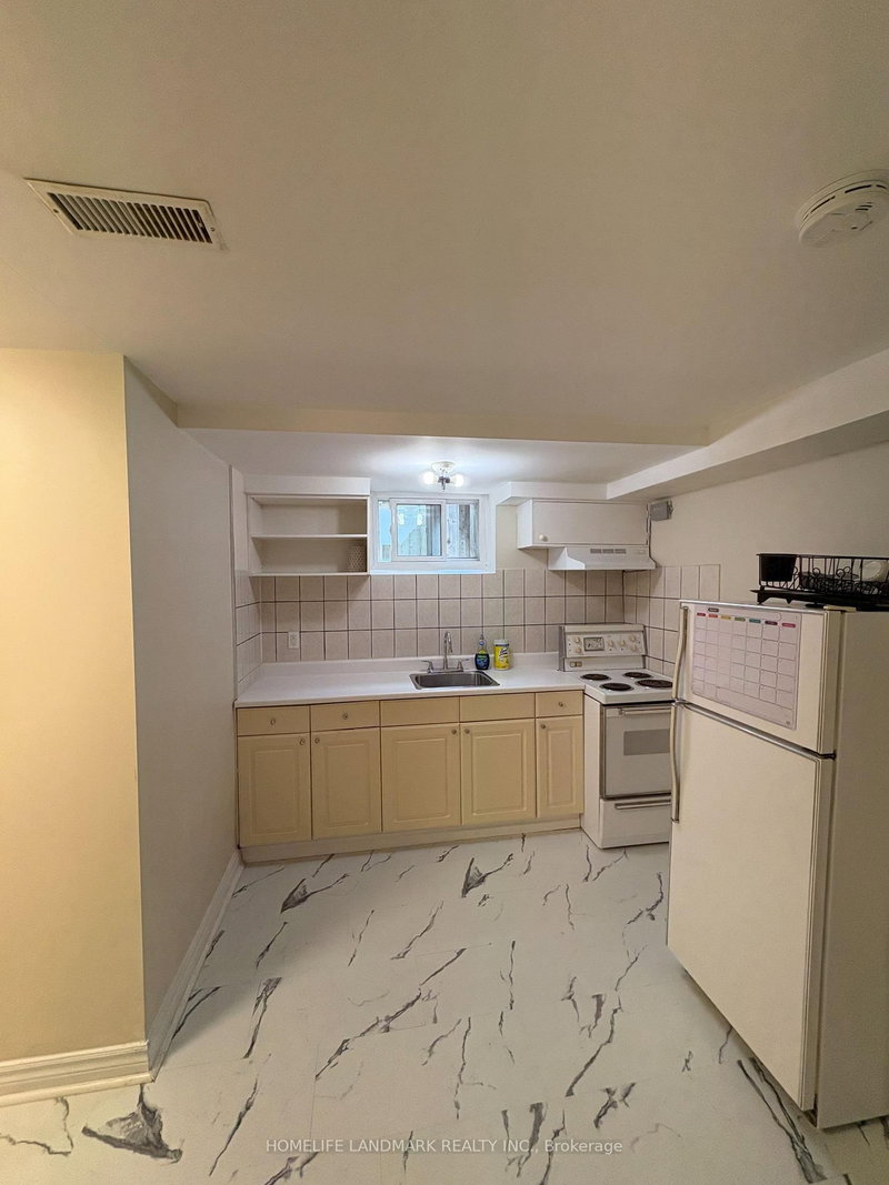 Bsmt #1 - 62 Cresthaven Drive