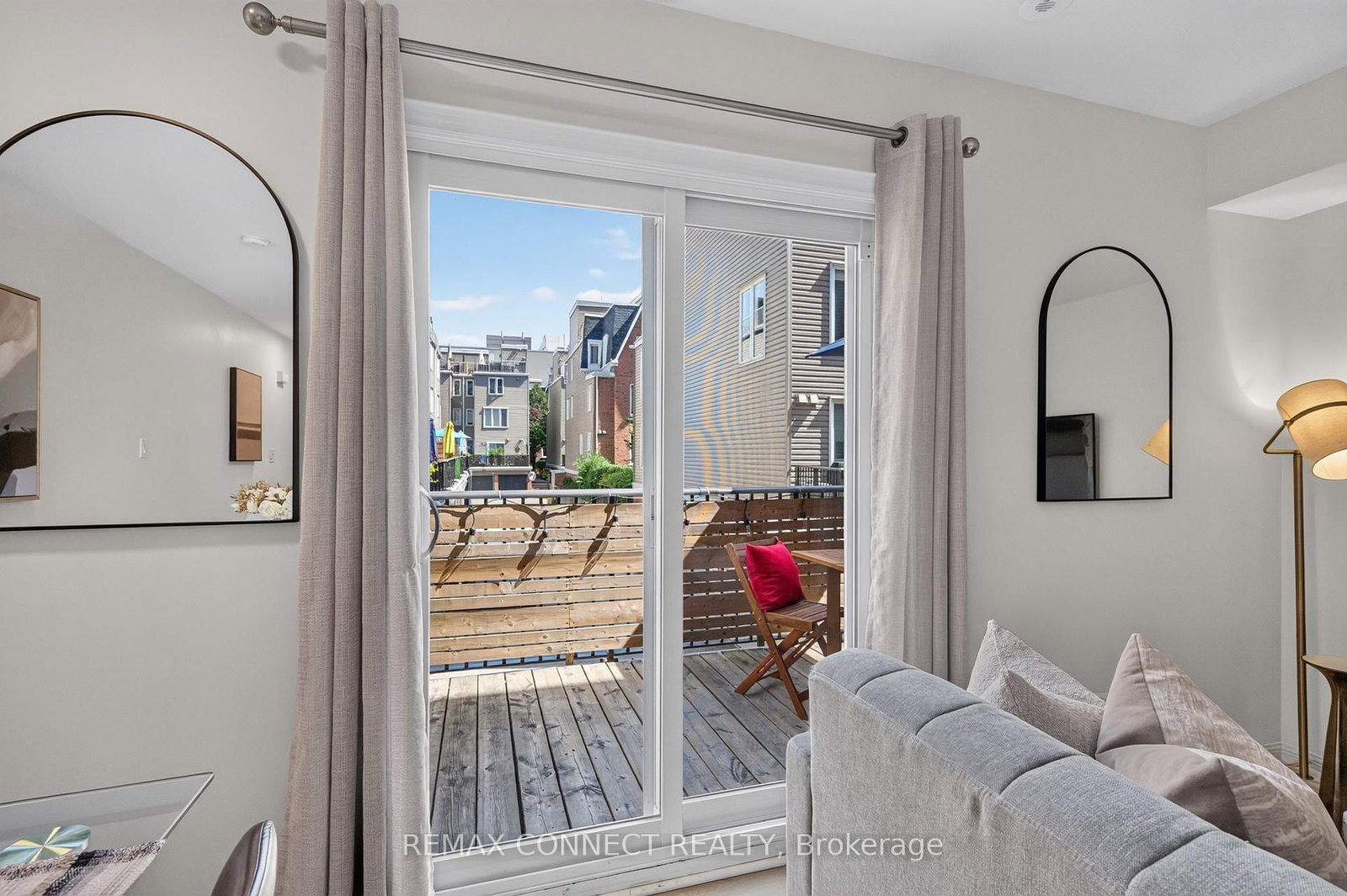 7B Crawford Street • Toronto, ON photo 11