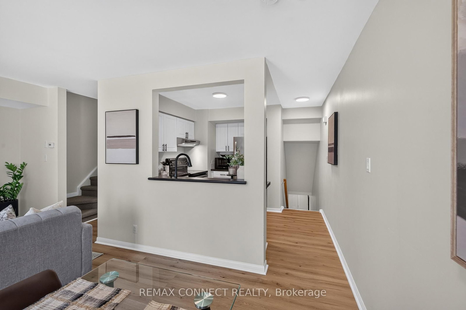 7B Crawford Street • Toronto, ON photo 14