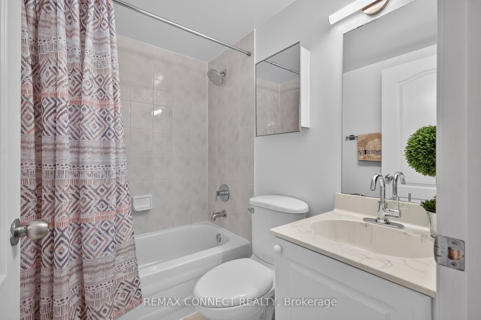 7B Crawford Street • Toronto, ON photo 27
