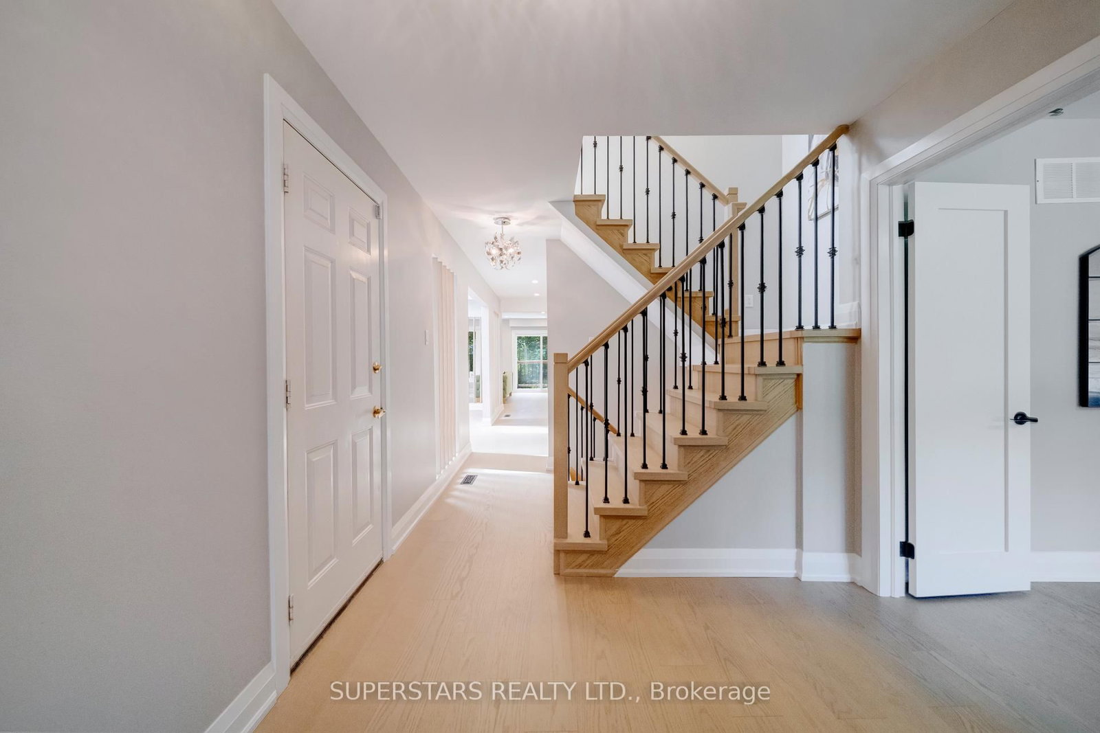 20 Paynter Drive • Toronto, ON photo 18