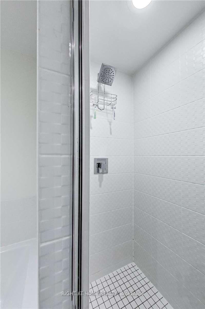 75 East Liberty Street • #2401 • Toronto, ON photo 16