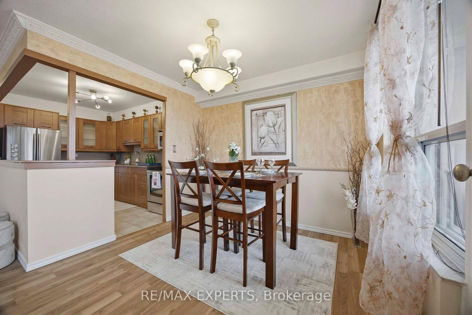 5 Shady Golfway • #1417 • Toronto, ON photo 10