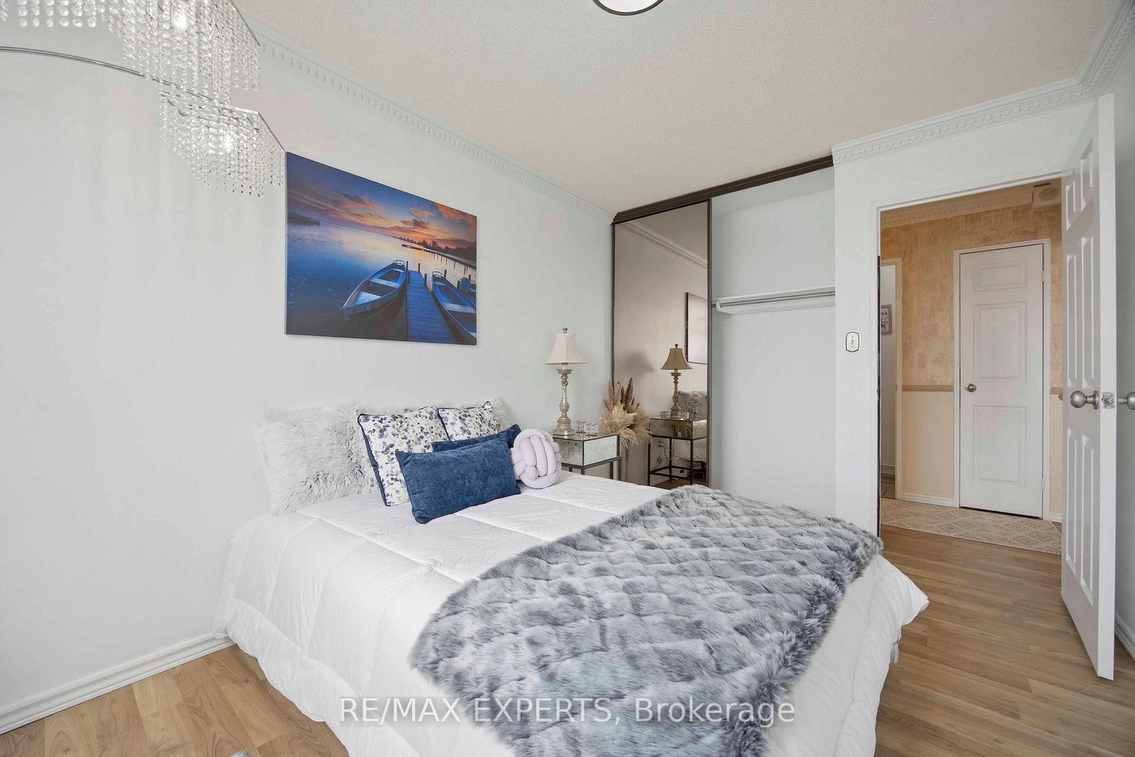 5 Shady Golfway • #1417 • Toronto, ON photo 17