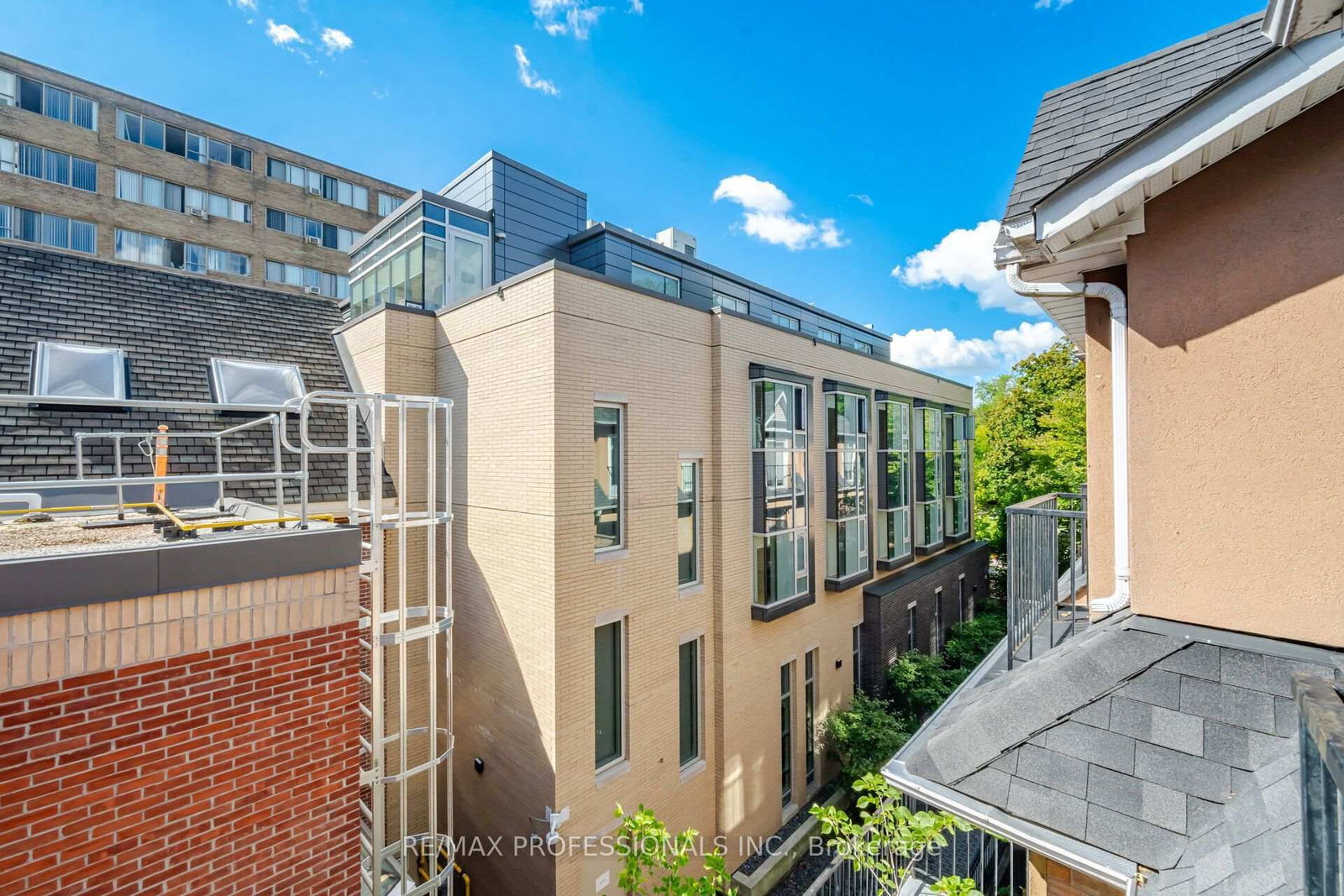 228 St George Street • #10 • Toronto, ON photo 26