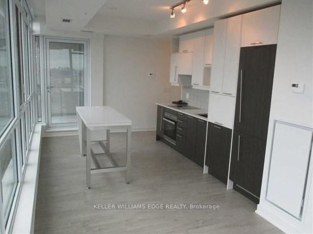 30 Nelson Toronto,ON M5V 0H4 — Photo 4