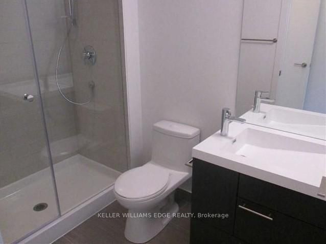 30 Nelson Street • #2009 • Toronto, ON photo 8