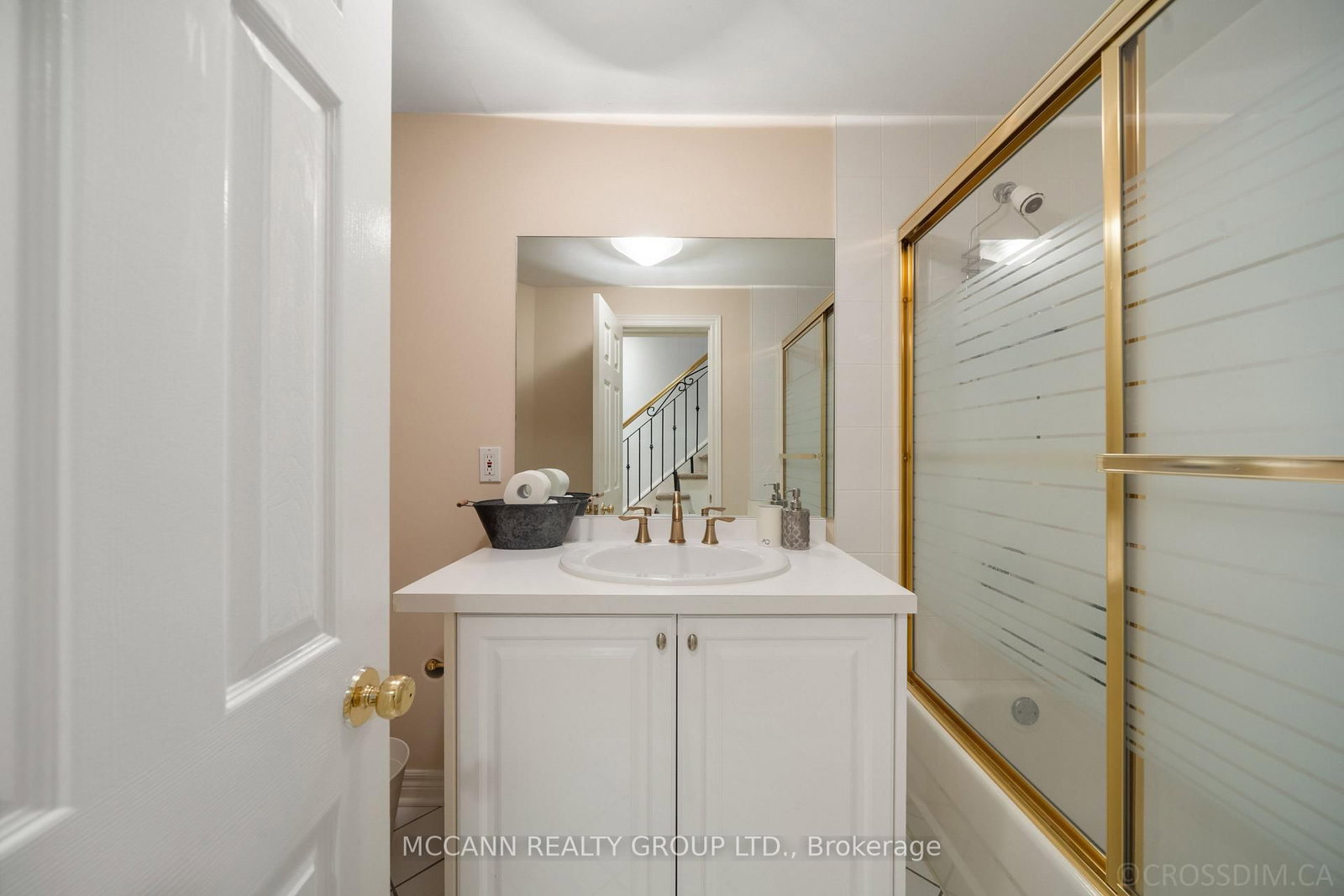 75 Haddington Avenue • Toronto, ON photo 32