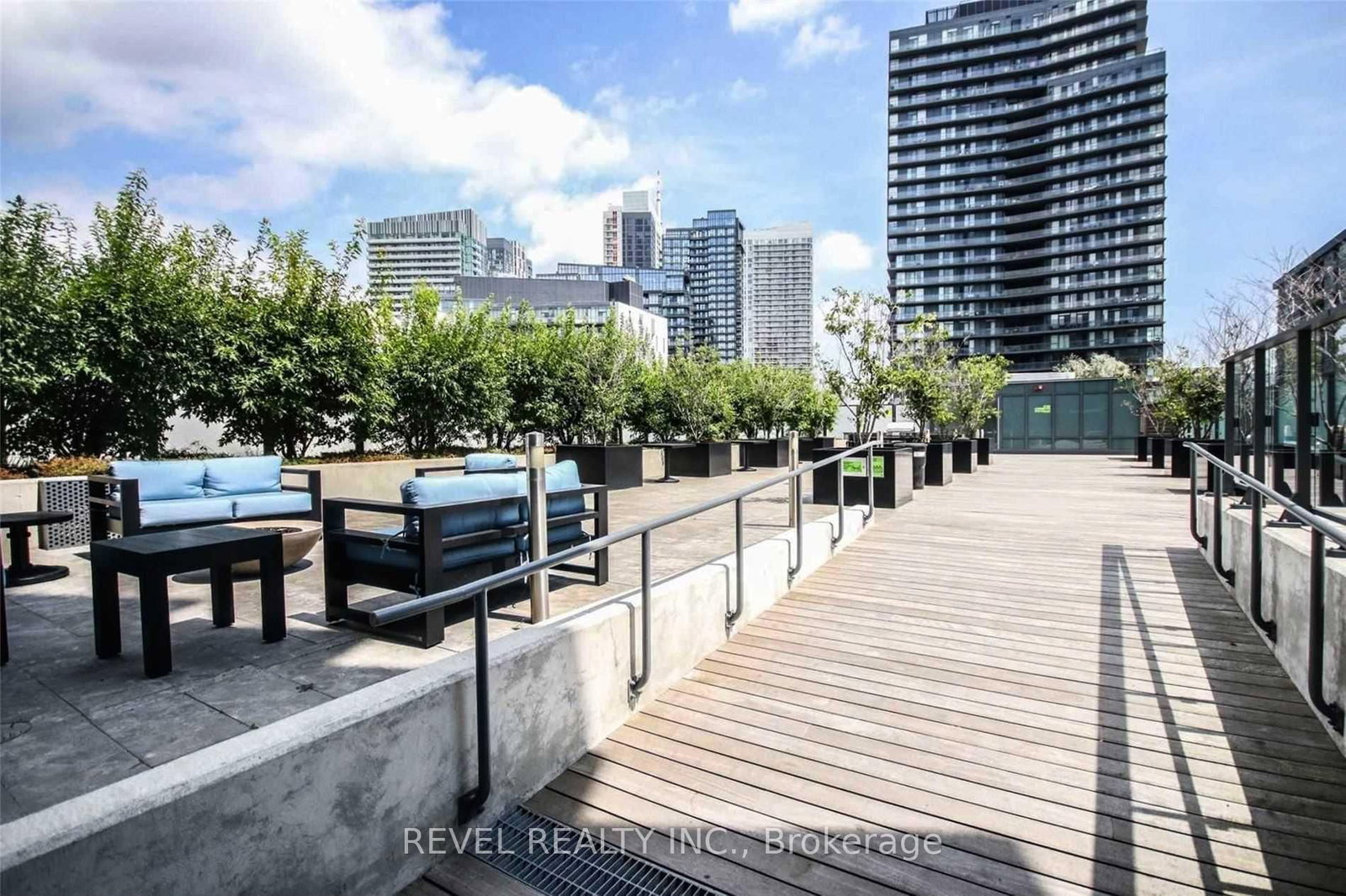 50 Bruyeres Mews • #215 • Toronto, ON photo 18
