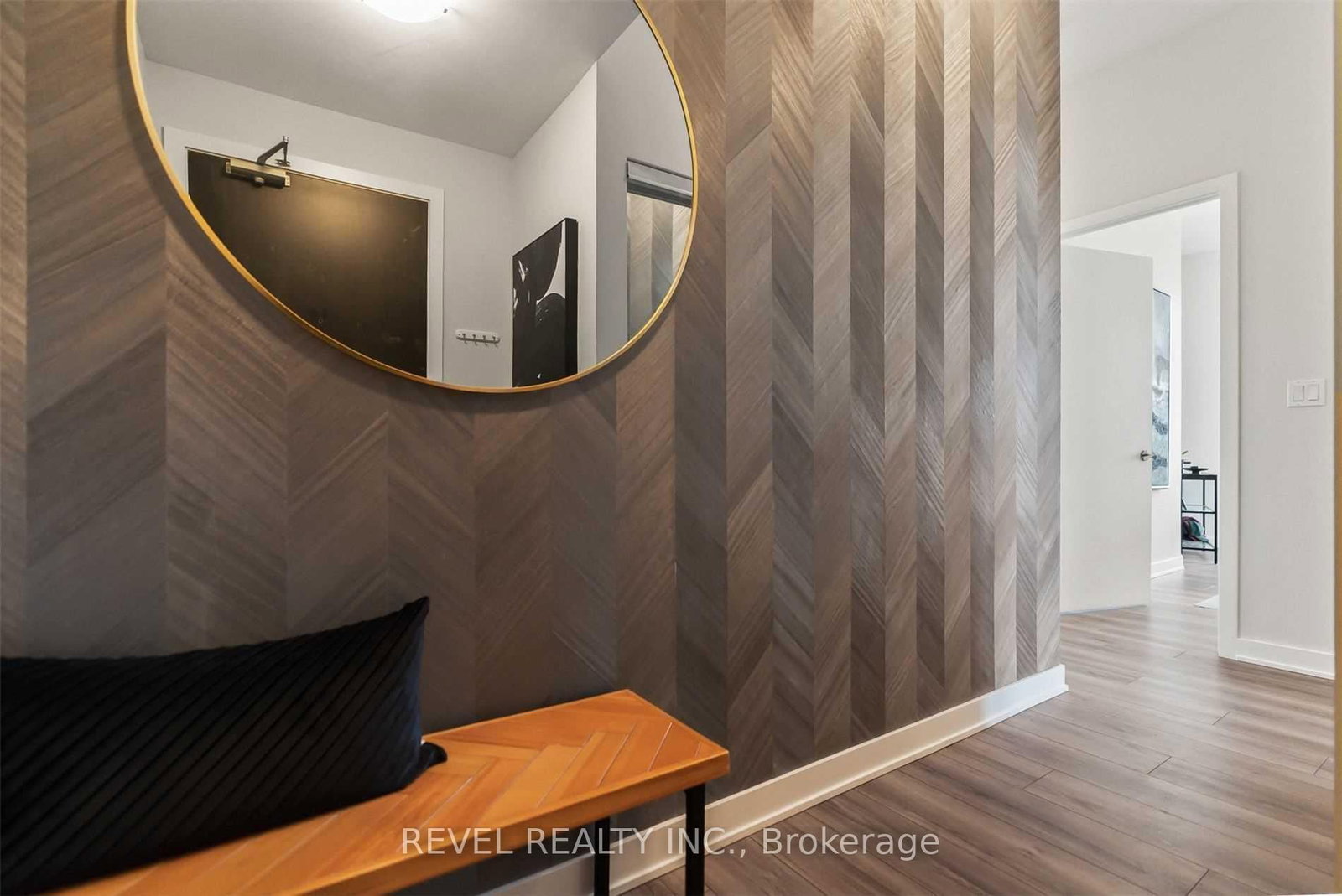 50 Bruyeres Mews • #215 • Toronto, ON photo 3